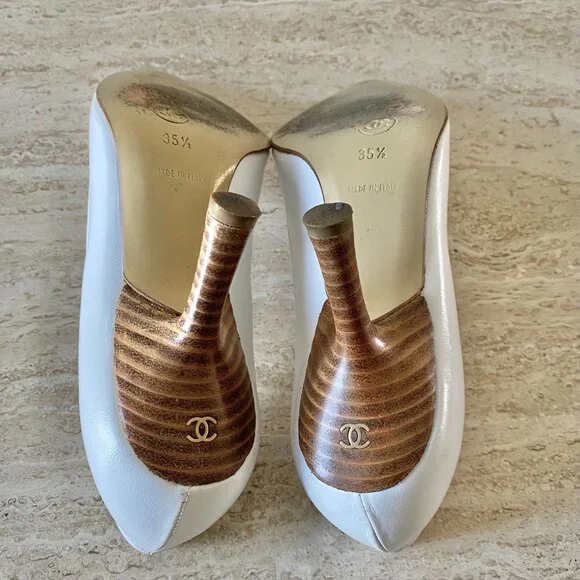 Vintage Chanel Gold CC Bow Pumps - Picture 8 of 10